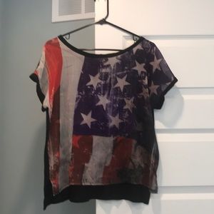 3/$10🌸- American flag blouse